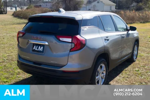More photos of 2024 GMC Terrain SLE at ALM Hyundai Lumberton, NC
