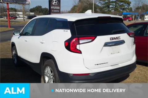 More photos of 2024 GMC Terrain SLE at ALM Hyundai Lumberton, NC