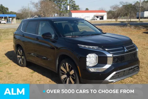 Another view of 2025 Mitsubishi Outlander SE for sale in Lumberton, NC at ALM Hyundai Lumberton