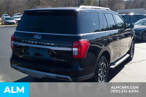 More photos of 2024 Ford Expedition XLT at ALM Hyundai Lumberton, NC