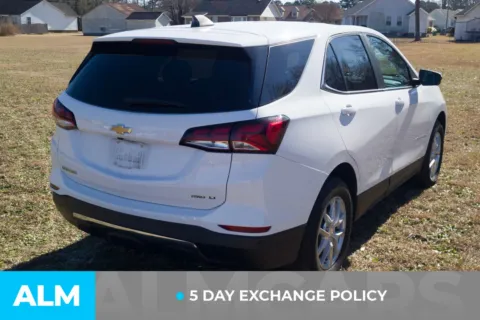 More photos of 2022 Chevrolet Equinox LT at ALM Hyundai Lumberton, NC