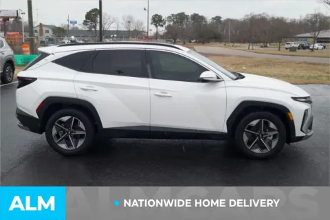 More photos of 2025 Hyundai Tucson SEL Convenience at ALM Hyundai Lumberton, NC