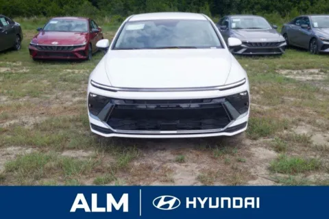 Photos of 2026 Hyundai Sonata SE for sale in Lumberton, NC at ALM Hyundai Lumberton