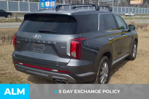 More photos of 2024 Hyundai Palisade SEL at ALM Hyundai Lumberton, NC