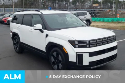 More photos of 2025 Hyundai Santa Fe Hybrid SEL at ALM Hyundai Lumberton, NC