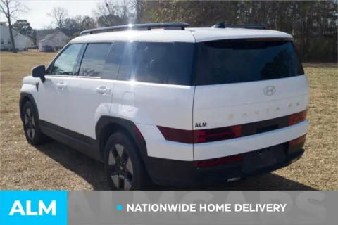 More photos of 2025 Hyundai Santa Fe Hybrid SEL at ALM Hyundai Lumberton, NC