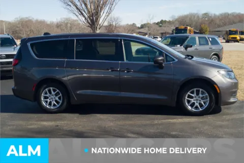 More photos of 2022 Chrysler Voyager LX at ALM Hyundai Lumberton, NC