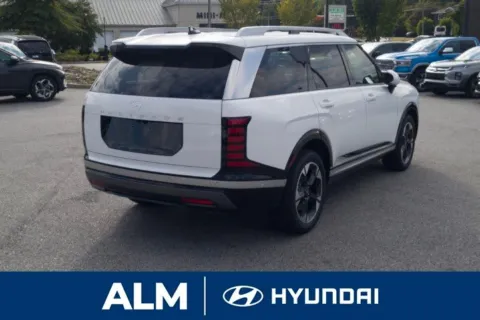 More photos of 2026 Hyundai Palisade Hybrid Limited at ALM Hyundai Lumberton, NC