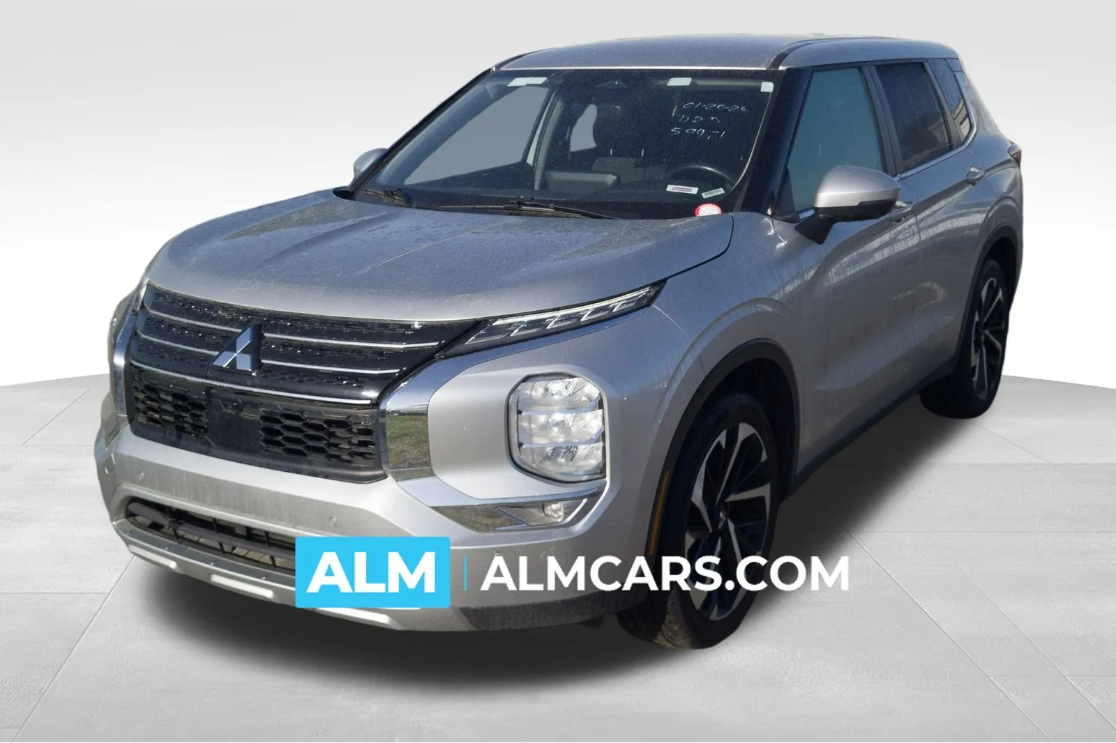 Silver 2024 Mitsubishi Outlander SE for sale in Lumberton, NC