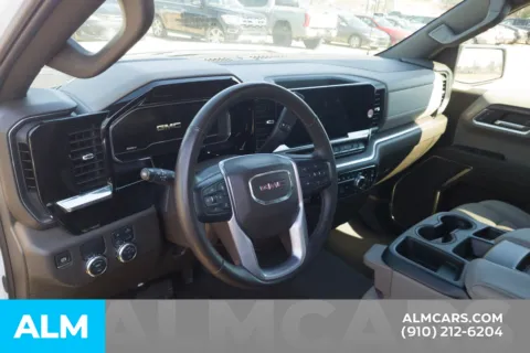 More photos of 2025 GMC Sierra 1500 SLT at ALM Hyundai Lumberton, NC