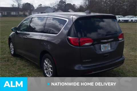 More photos of 2022 Chrysler Voyager LX at ALM Hyundai Lumberton, NC