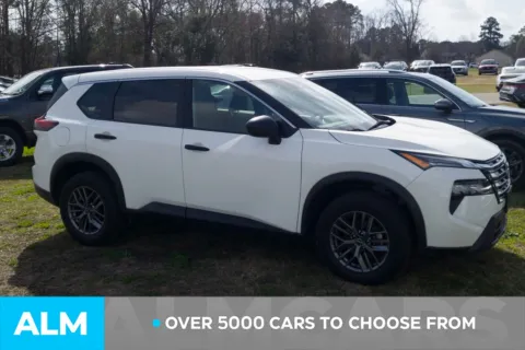 Photos of 2024 Nissan Rogue S for sale in Lumberton, NC at ALM Hyundai Lumberton