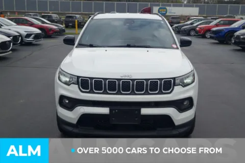 Photos of 2024 Jeep Compass Latitude for sale in Lumberton, NC at ALM Hyundai Lumberton