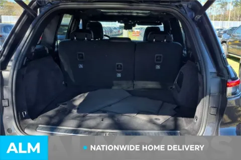 More photos of 2022 Jeep Grand Cherokee Overland 4xe at ALM Hyundai Lumberton, NC