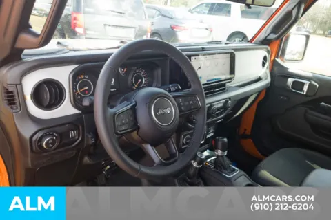 More photos of 2025 Jeep Gladiator Sport S at ALM Hyundai Lumberton, NC