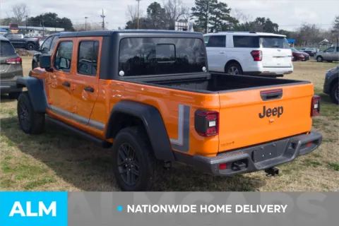 More photos of 2025 Jeep Gladiator Sport S at ALM Hyundai Lumberton, NC