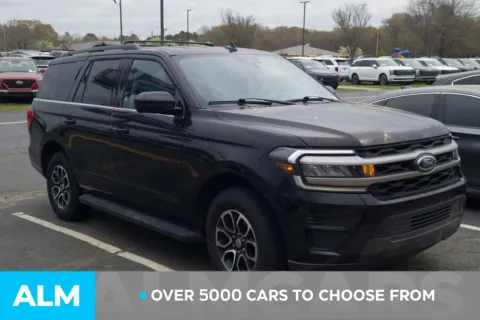 Photos of 2024 Ford Expedition XLT for sale in Lumberton, NC at ALM Hyundai Lumberton