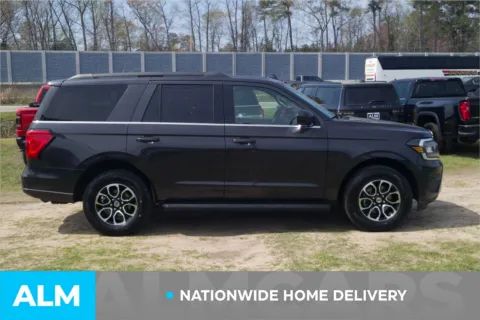 More photos of 2024 Ford Expedition XLT at ALM Hyundai Lumberton, NC