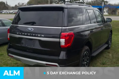 Another view of 2024 Ford Expedition XLT for sale in Lumberton, NC at ALM Hyundai Lumberton