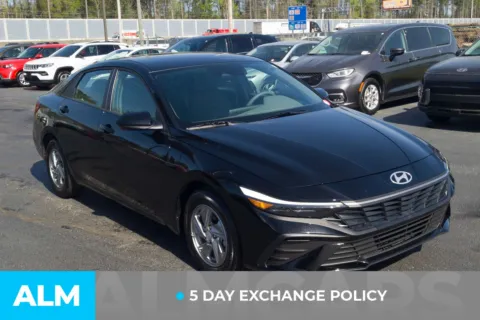 More photos of 2025 Hyundai Elantra SE at ALM Hyundai Lumberton, NC