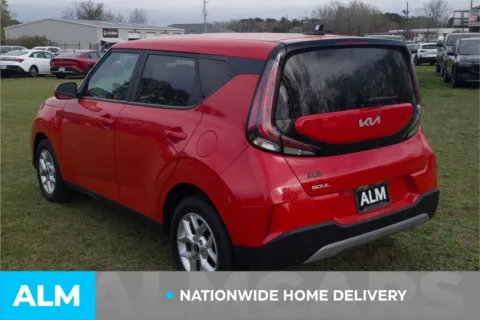 More photos of 2025 Kia Soul LX at ALM Hyundai Lumberton, NC