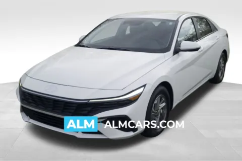 White 2025 Hyundai Elantra SE for sale in Lumberton, NC