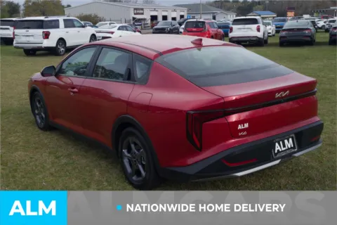More photos of 2025 Kia K4 LXS at ALM Hyundai Lumberton, NC