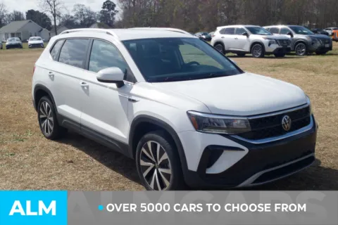 Photos of 2024 Volkswagen Taos 1.5T SE for sale in Lumberton, NC at ALM Hyundai Lumberton