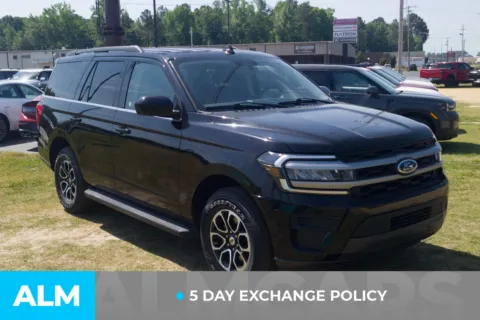 More photos of 2024 Ford Expedition XLT at ALM Hyundai Lumberton, NC