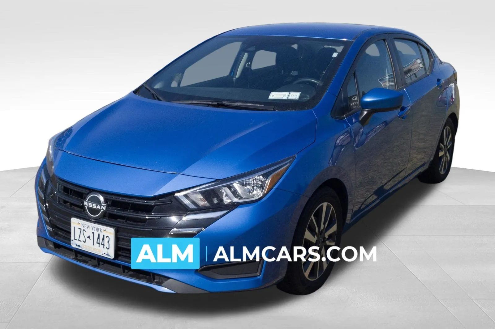 2023 Nissan Versa Sedan SV