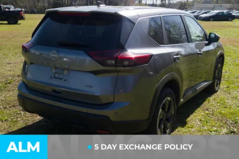 Another view of 2025 Nissan Rogue SV for sale in Lumberton, NC at ALM Hyundai Lumberton