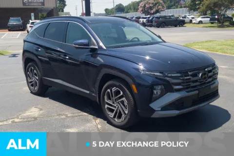 More photos of 2025 Hyundai Tucson Hybrid Limited at ALM Hyundai Lumberton, NC