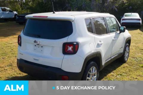 More photos of 2023 Jeep Renegade Latitude at ALM Hyundai Lumberton, NC