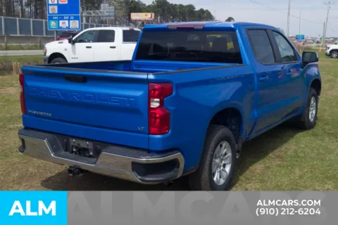 More photos of 2025 Chevrolet Silverado 1500 LT at ALM Hyundai Lumberton, NC