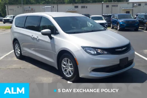 More photos of 2023 Chrysler Voyager LX at ALM Hyundai Lumberton, NC