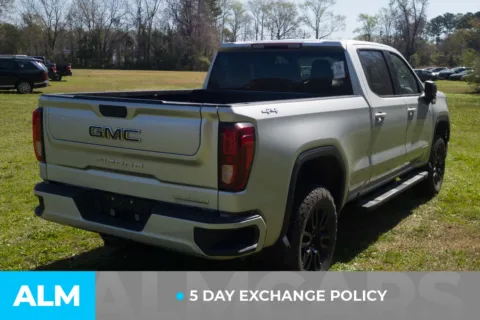 Another view of 2022 GMC Sierra 1500 Elevation for sale in Lumberton, NC at ALM Hyundai Lumberton