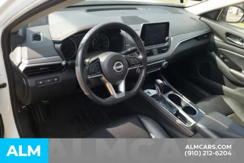 More photos of 2025 Nissan Altima 2.5 SR at ALM Hyundai Lumberton, NC