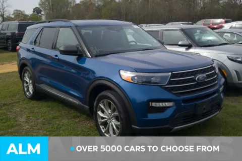 Photos of 2022 Ford Explorer XLT for sale in Lumberton, NC at ALM Hyundai Lumberton