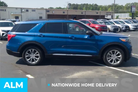 More photos of 2022 Ford Explorer XLT at ALM Hyundai Lumberton, NC