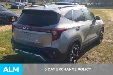 More photos of 2025 Kia Seltos S at ALM Hyundai Lumberton, NC