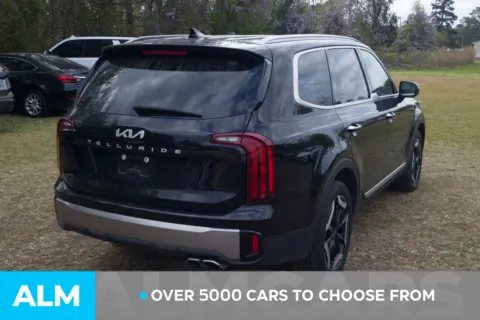Photos of 2025 Kia Telluride S for sale in Lumberton, NC at ALM Hyundai Lumberton