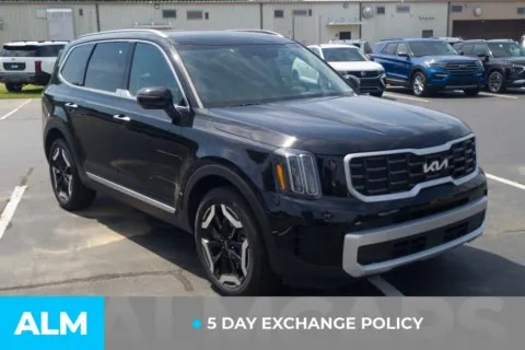 More photos of 2025 Kia Telluride S at ALM Hyundai Lumberton, NC