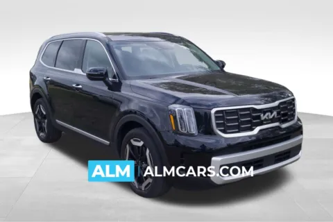 Black 2025 Kia Telluride S for sale in Lumberton, NC