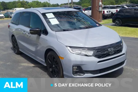 More photos of 2025 Honda Odyssey Sport-L at ALM Hyundai Lumberton, NC