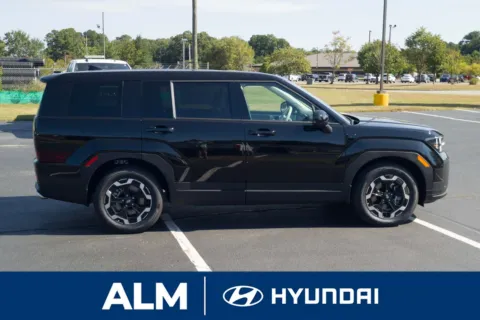 More photos of 2026 Hyundai Santa Fe SE at ALM Hyundai Lumberton, NC