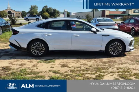 More photos of 2026 Hyundai Sonata Hybrid Limited at ALM Hyundai Lumberton, NC