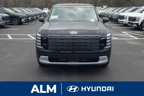 Photos of 2026 Hyundai Palisade SE for sale in Lumberton, NC at ALM Hyundai Lumberton