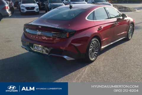 More photos of 2025 Hyundai Sonata Hybrid SEL at ALM Hyundai Lumberton, NC