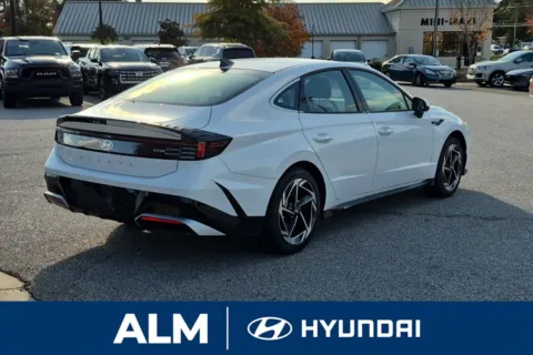 More photos of 2026 Hyundai Sonata Hybrid SEL at ALM Hyundai Lumberton, NC