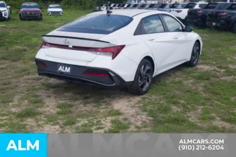 More photos of 2025 Hyundai Elantra SEL Sport at ALM Hyundai Lumberton, NC